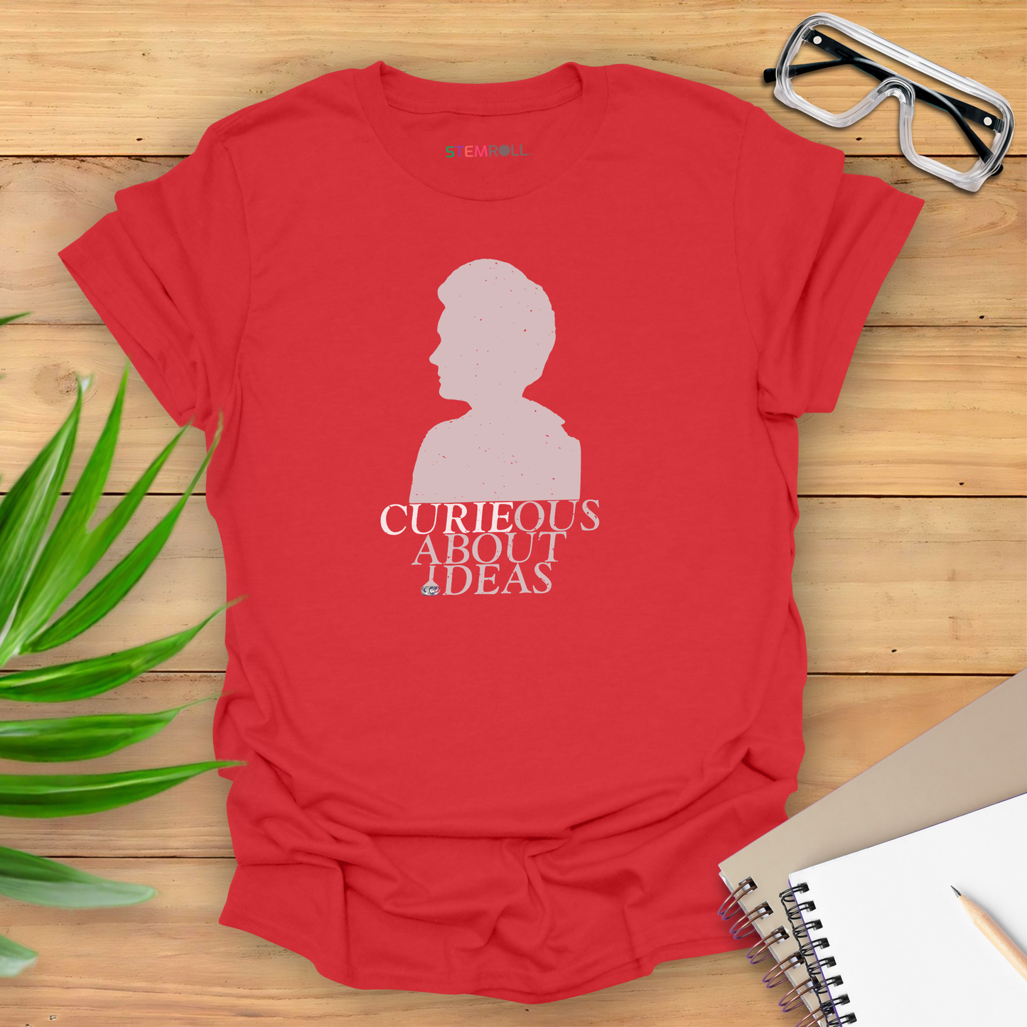 Marie Curie: Pioneer of Radioactivity T-shirt